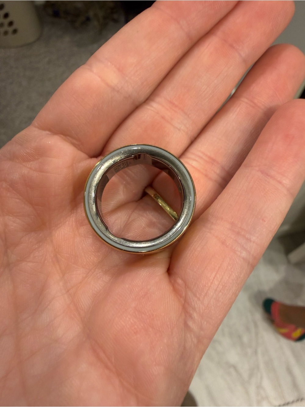 Generation 4 Oura Smart Ring - Gold, size 8. Comes with charger.